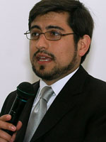 Darwin Hidalgo, Representante de Per
