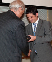 El Dr. Rafael Acevedo, quien fue distinguido por su labor en el rea de la Responsabilidad Profesional Mdica.