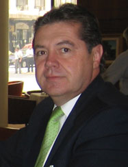 Dr. Gustavo Restrepo Nicholls. M�dico. Gerente Cl�nica del Prado de Bogot�, Colombia