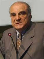 Dr. Jos� Mar�a Paganini, Presidente CENAS